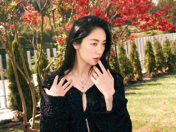 안 보이던 사이 너무 예뻐진 한국 대표 연기파 여배우