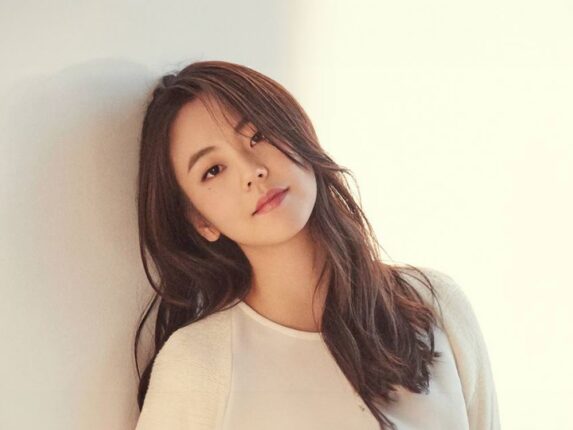 안 보이던 사이 대치동의 일타 강사가 된 국민 아이돌스타 근황