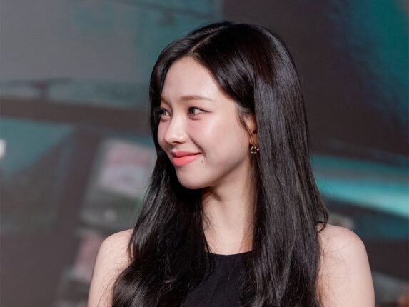 카리나, 깜찍 미모의 예능 막내.