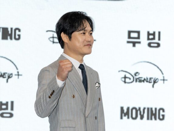 못하는 연기가 뭐죠? 김성균.