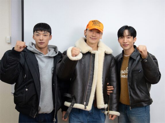 우도환,이상이 큰일났다! 넷플릭스 ‘사냥개들 2’ 역대급 최강 악역 등장!