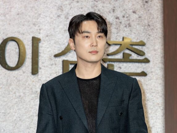 연기파 배우 서현우