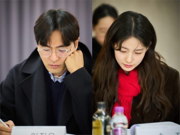 실연모임에서 만나 가까운 사이가 되었다는 수지와 이진욱