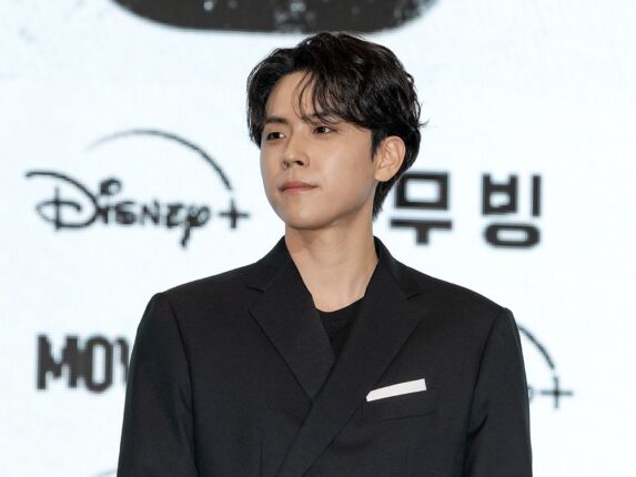 조각같은 미모, 김도훈