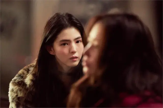 프로젝트 Y 한소희 SNS 논란 정면 대응, “모두가 절 좋아할 수 없죠”