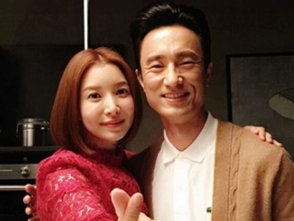 아빠,엄마,딸까지 모든게 완벽하다는 이 톱스타 가족 ‘완벽한 가족’