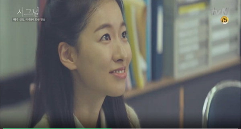 너무 예뻐 정우성,이정재가 창업하자 마자 가장 먼저 영입한 1호  여배우
