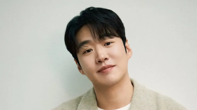 이번엔 치킨? 안재홍 ‘왕사남’ 제작사 신작 ‘켄터키 프라이드 치킨’ 검토중