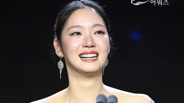“매 작품 절실했다” 눈물… 청룡시리즈어워즈 대상 쥔 김고은