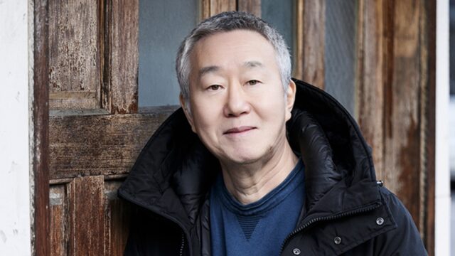 카메라 너머의 인간을 탐구한 거장, 안판석 감독을 떠나보내며