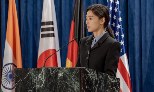 강동원과 전지현이 출연하는 대작 드라마 ‘북극성’은 어떤 작품인가